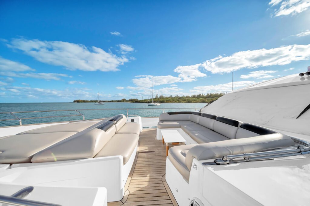 88’ Princess (Miami Beach Marina) Yacht